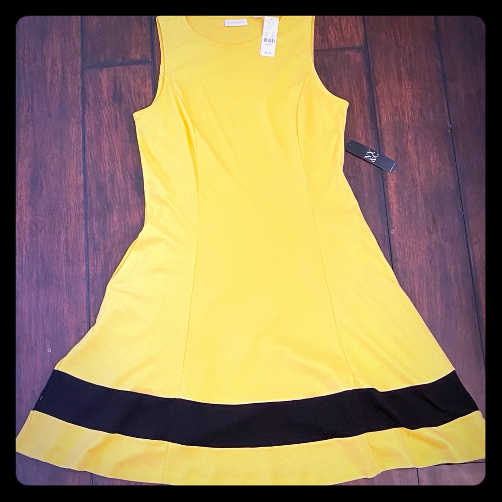 New York & Co. dress with pockets